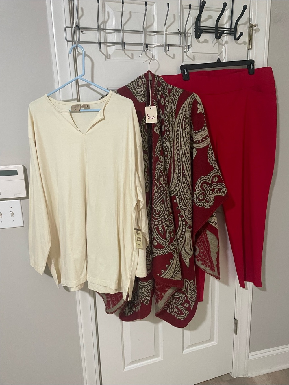 Women's Red Ponte Knit Pull-On Pants 3x poncho nwt os new cream top tunic